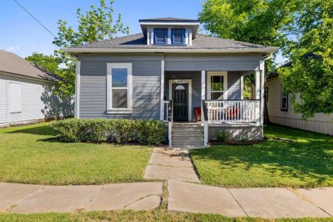 314 And 312 W 3rd Street Taylor TX 76574