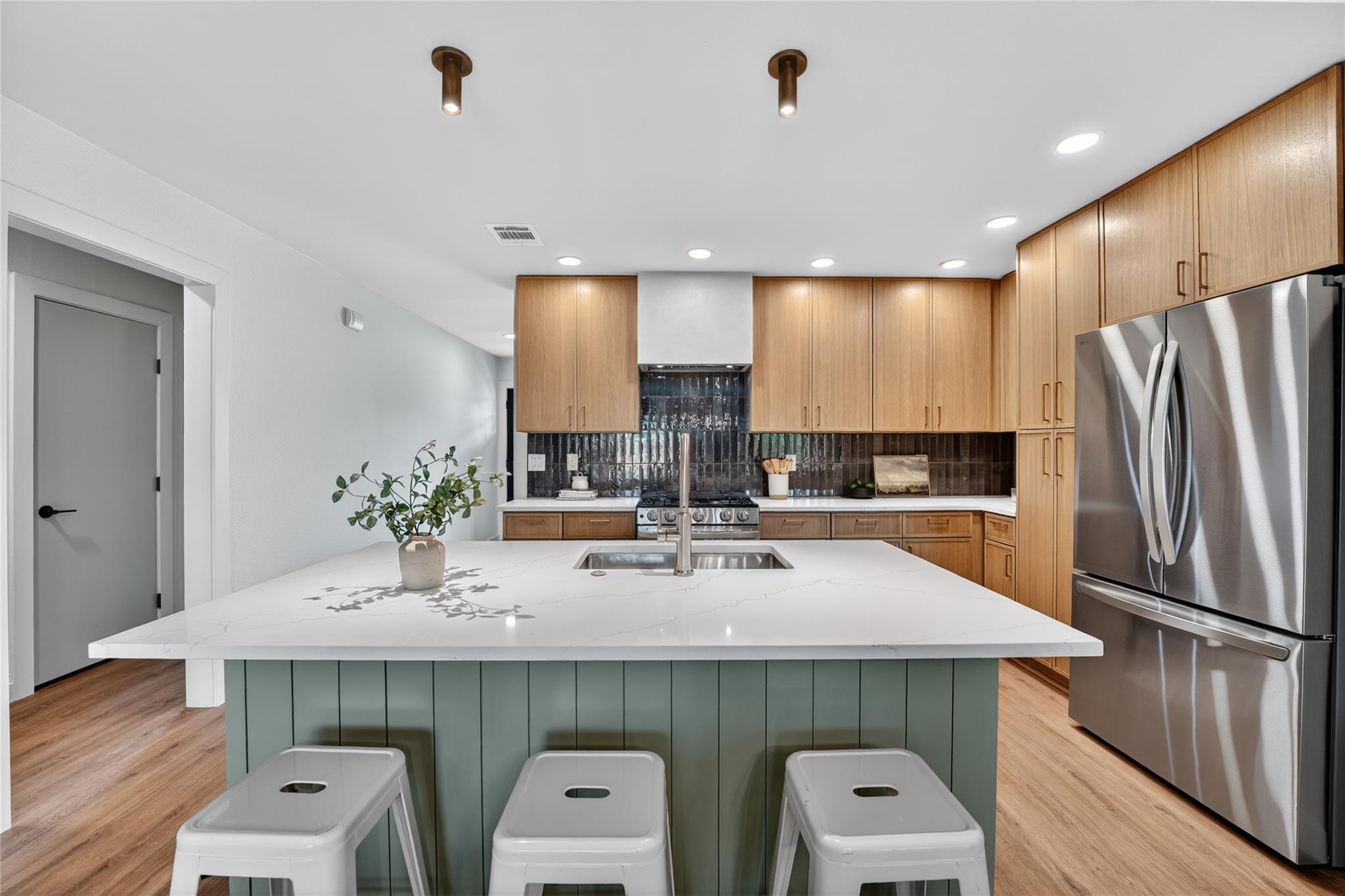 2412 Aldford Drive Austin TX 78745