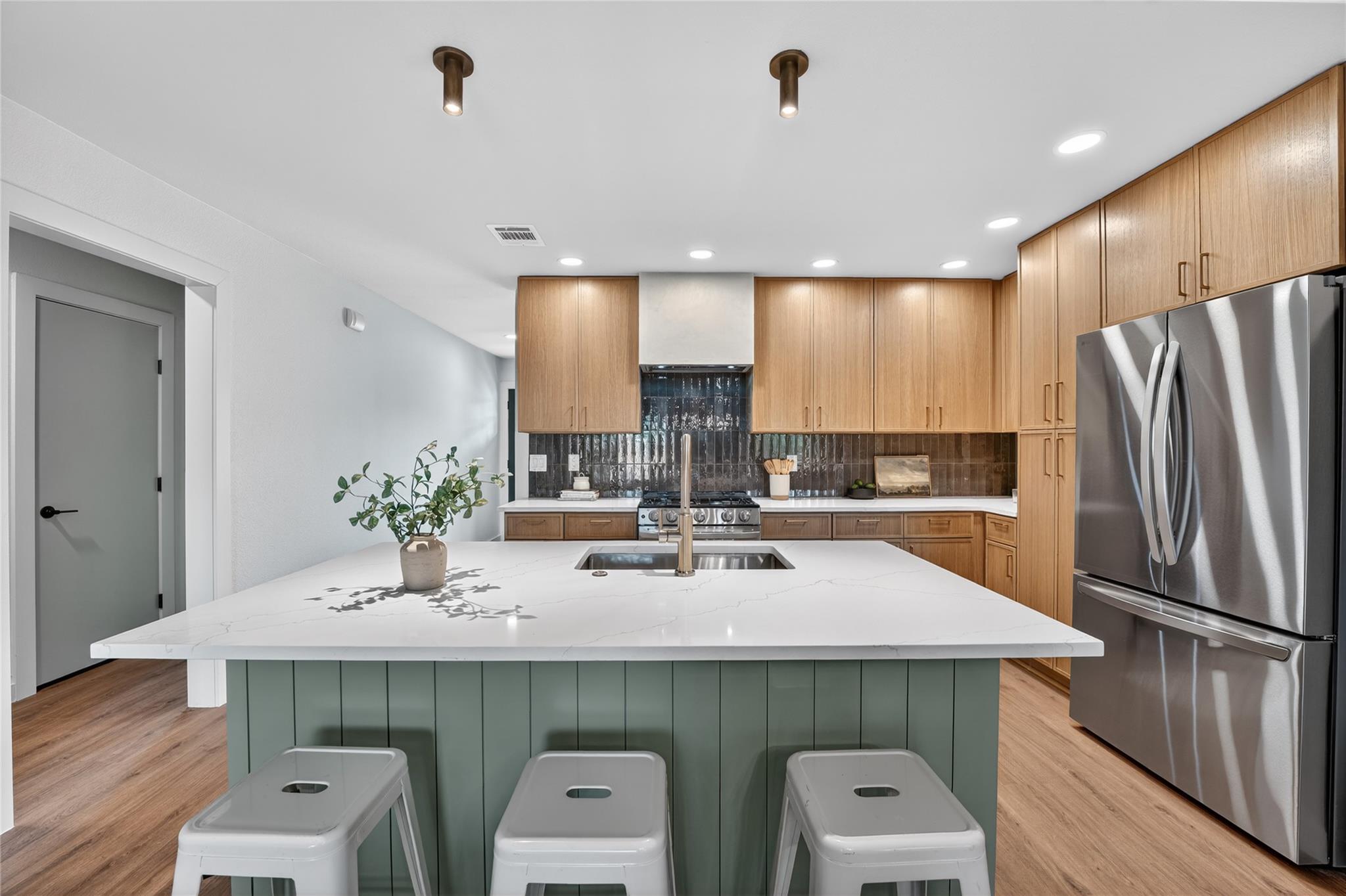 2412 Aldford Drive Austin TX 78745