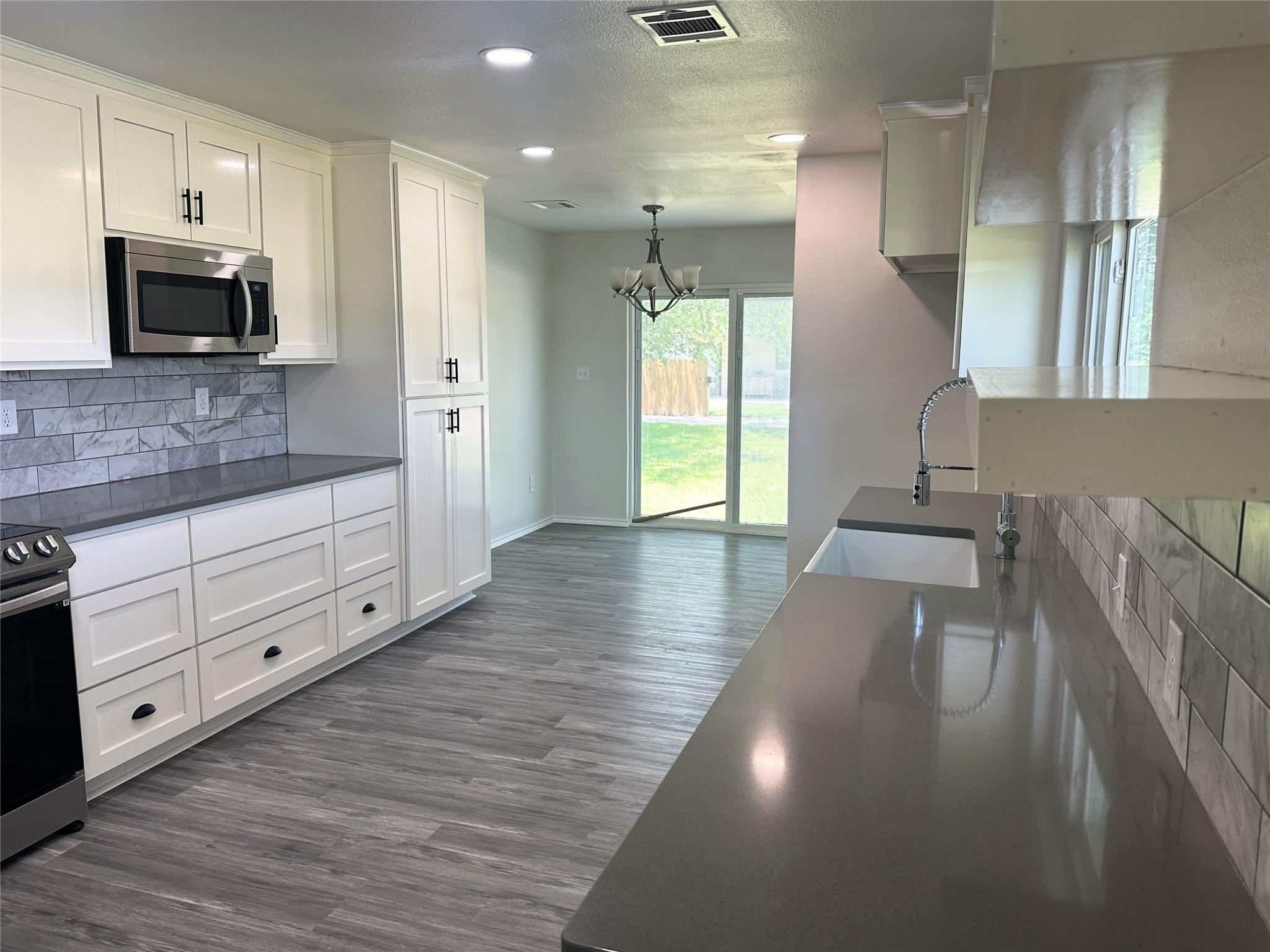 200 Prima Street Smithville TX 78957