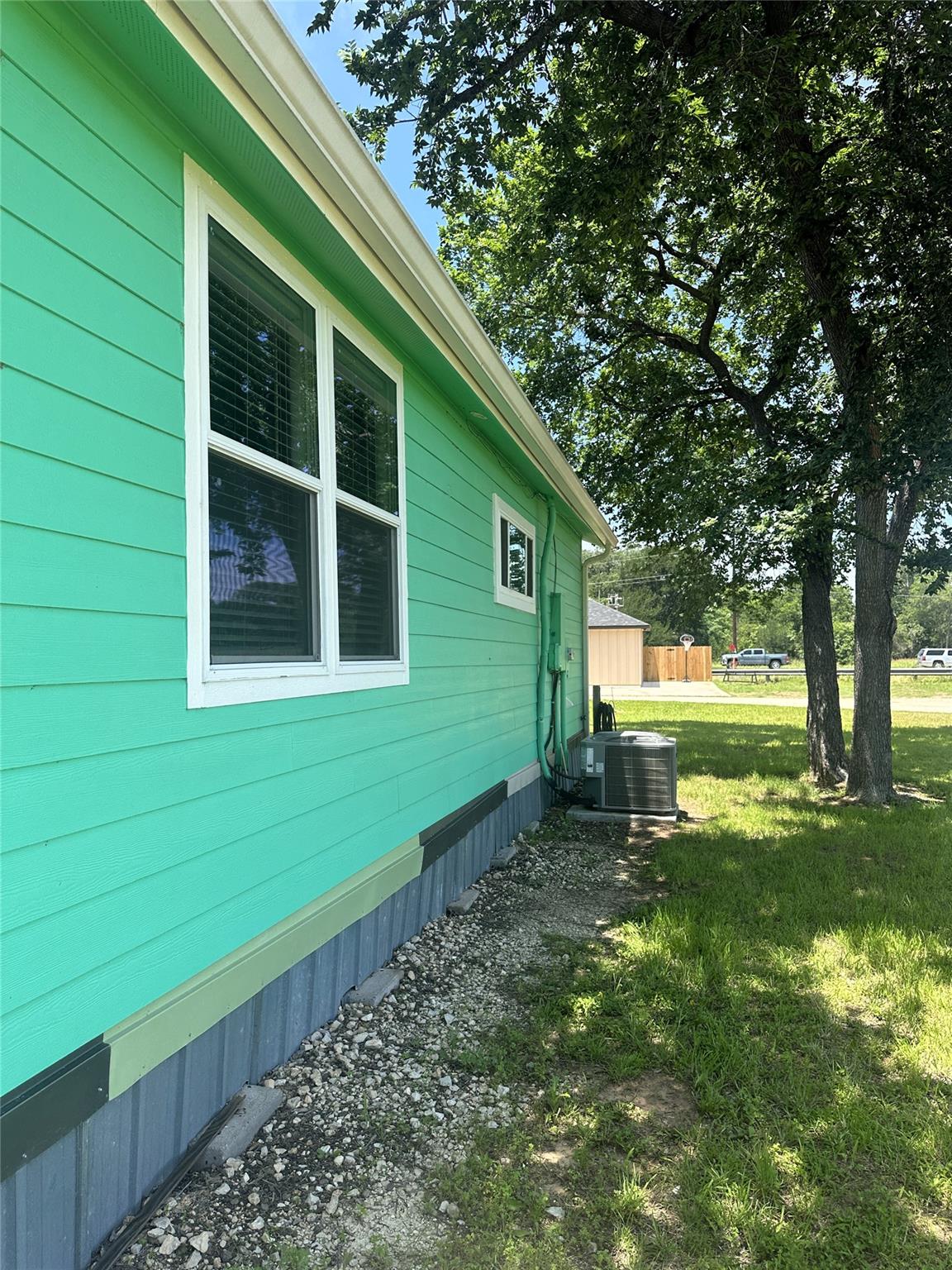 200 Prima Street Smithville TX 78957