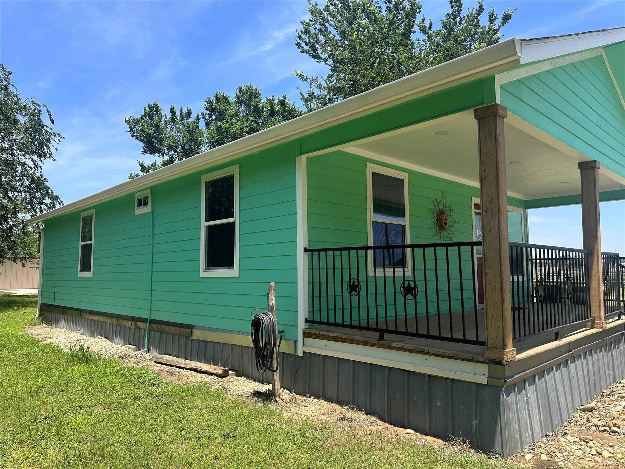 200 Prima Street Smithville TX 78957