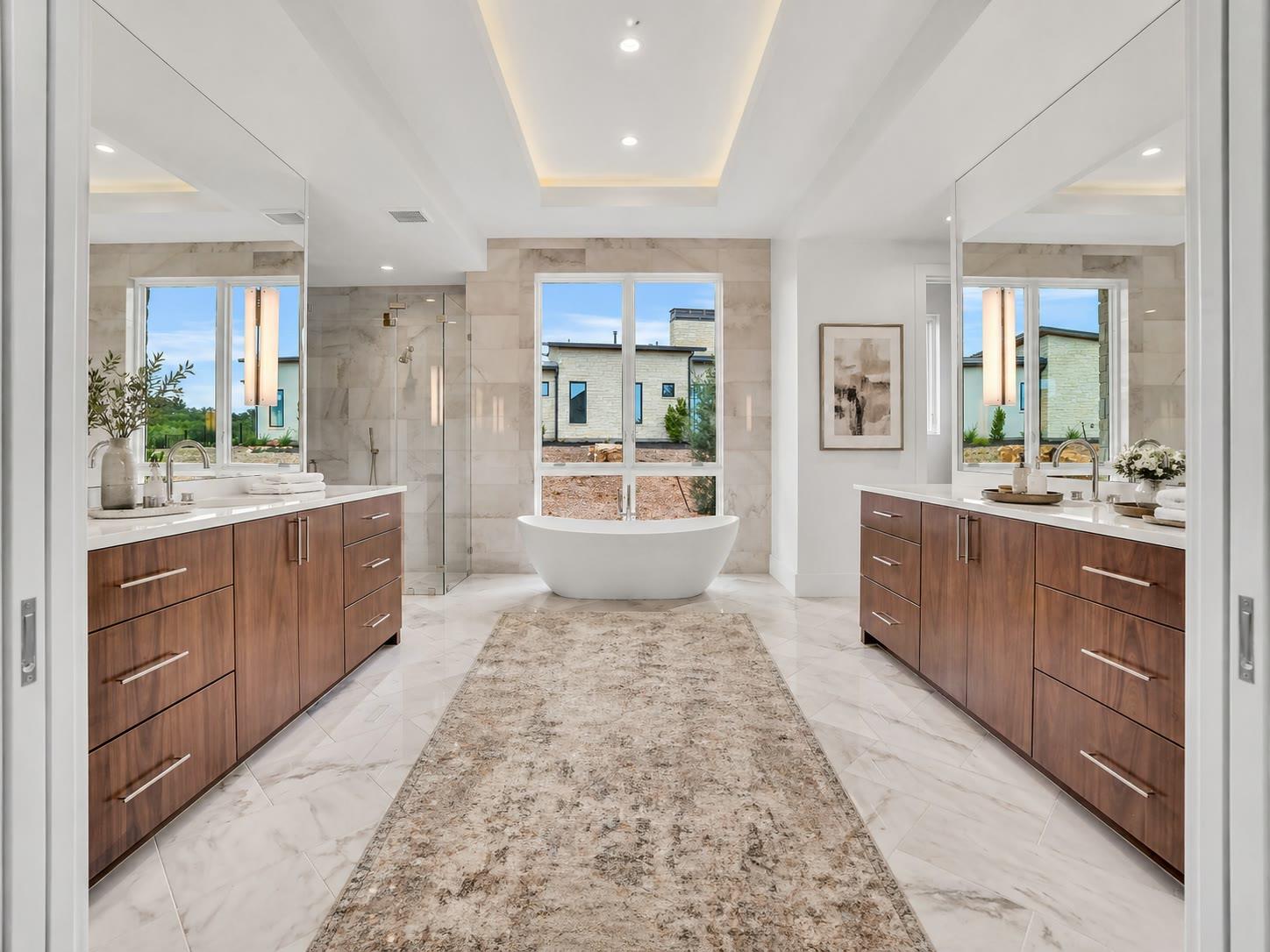 1043 Overlook Parkway Horseshoe Bay TX 78657