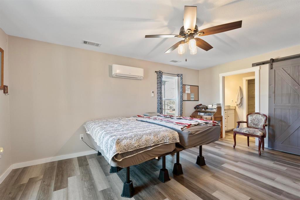 1105 County Road 422 Bartlett TX 76511