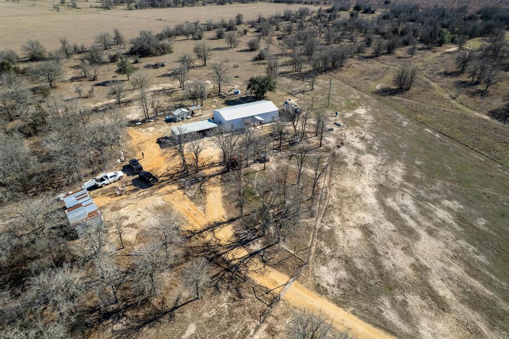 1105 County Road 422 Bartlett TX 76511