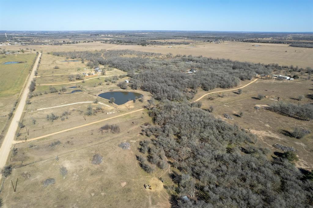1105 County Road 422 Bartlett TX 76511