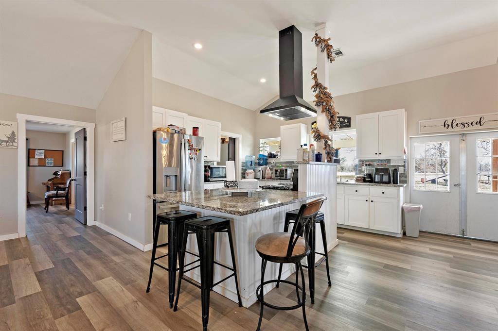 1105 County Road 422 Bartlett TX 76511