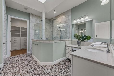 220 Mendocino Lane Austin TX 78737
