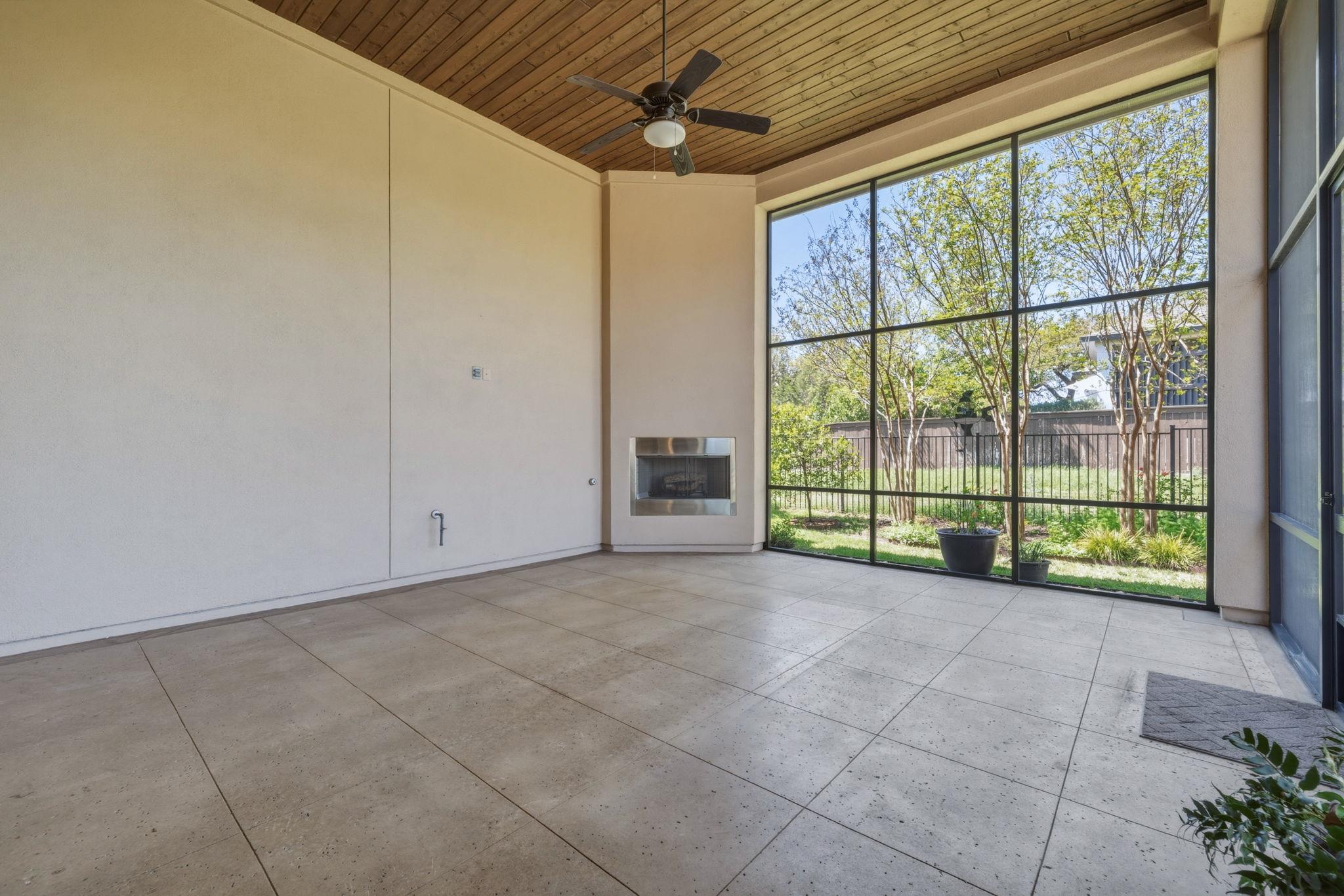 220 Mendocino Lane Austin TX 78737