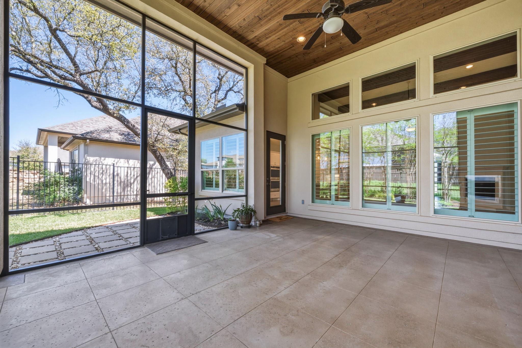 220 Mendocino Lane Austin TX 78737
