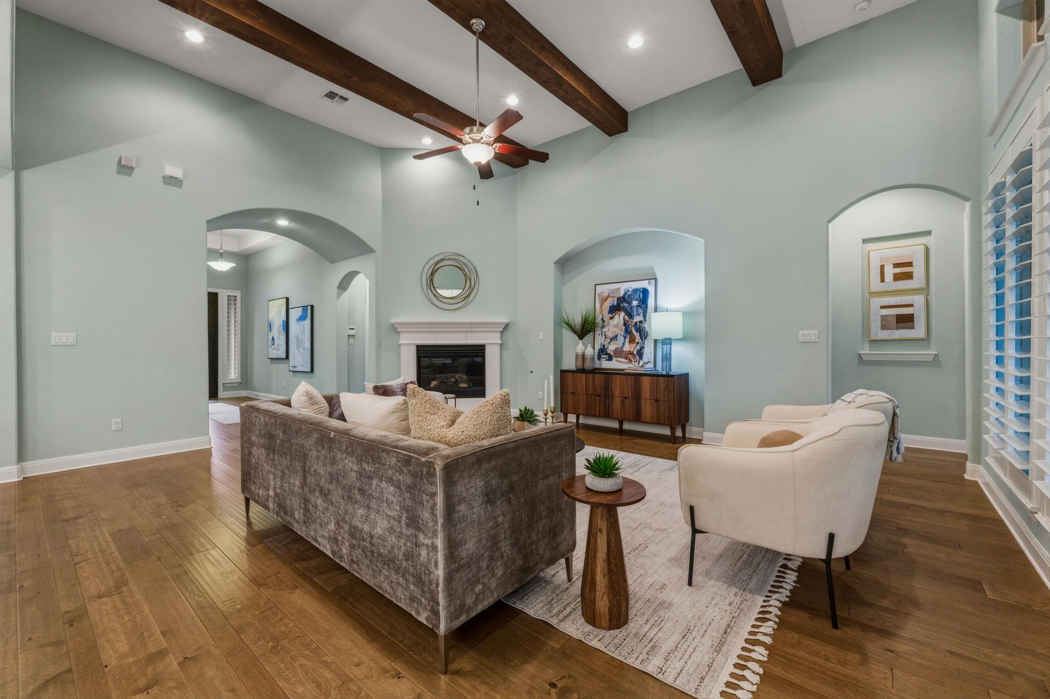 220 Mendocino Lane Austin TX 78737