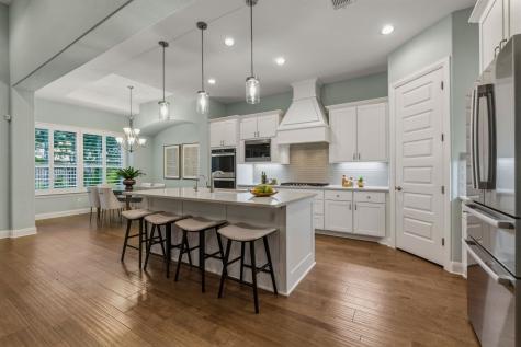 220 Mendocino Lane Austin TX 78737