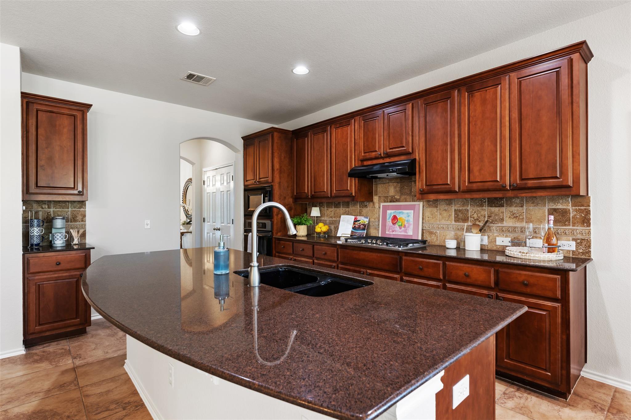 45 Cypress Knee Lane Lakeway TX 78734