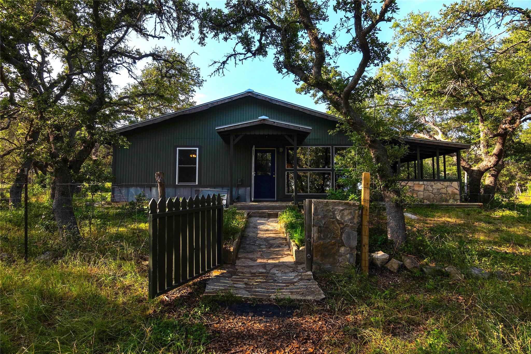 435 Spangenberg Road Blanco TX 78623