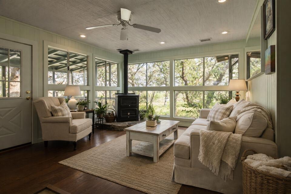 435 Spangenberg Road Blanco TX 78623
