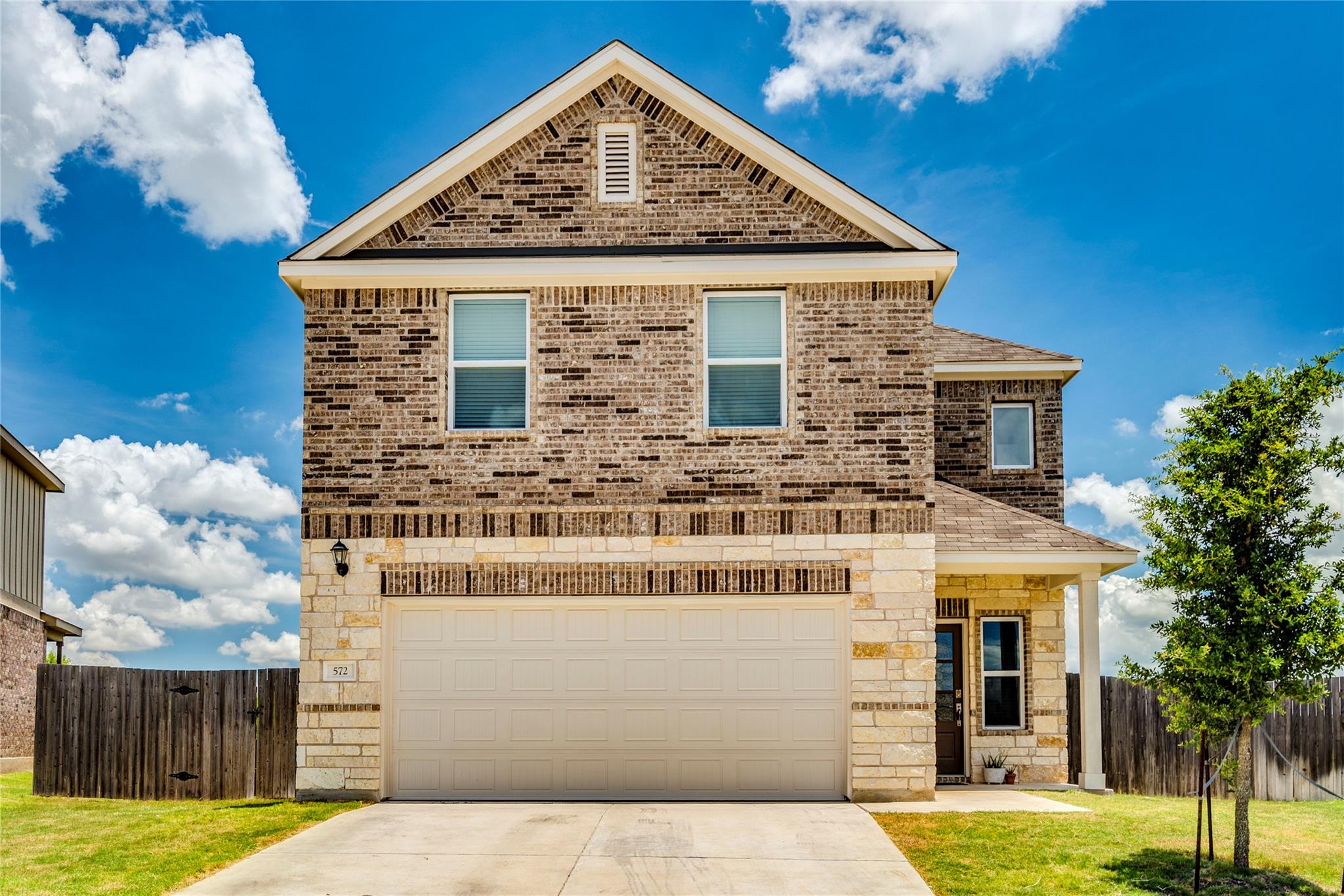 572 Pepperbark Loop Buda TX 78610