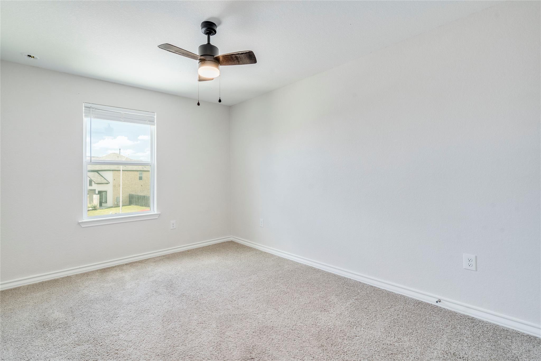 572 Pepperbark Loop Buda TX 78610