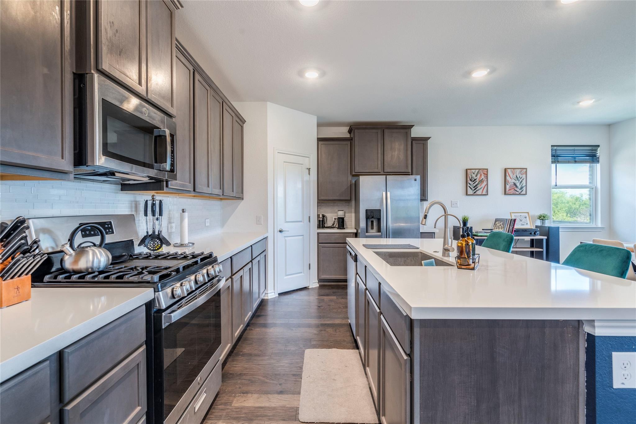 572 Pepperbark Loop Buda TX 78610