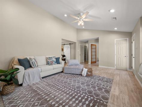 504 Oak Grove Road San Marcos TX 78666