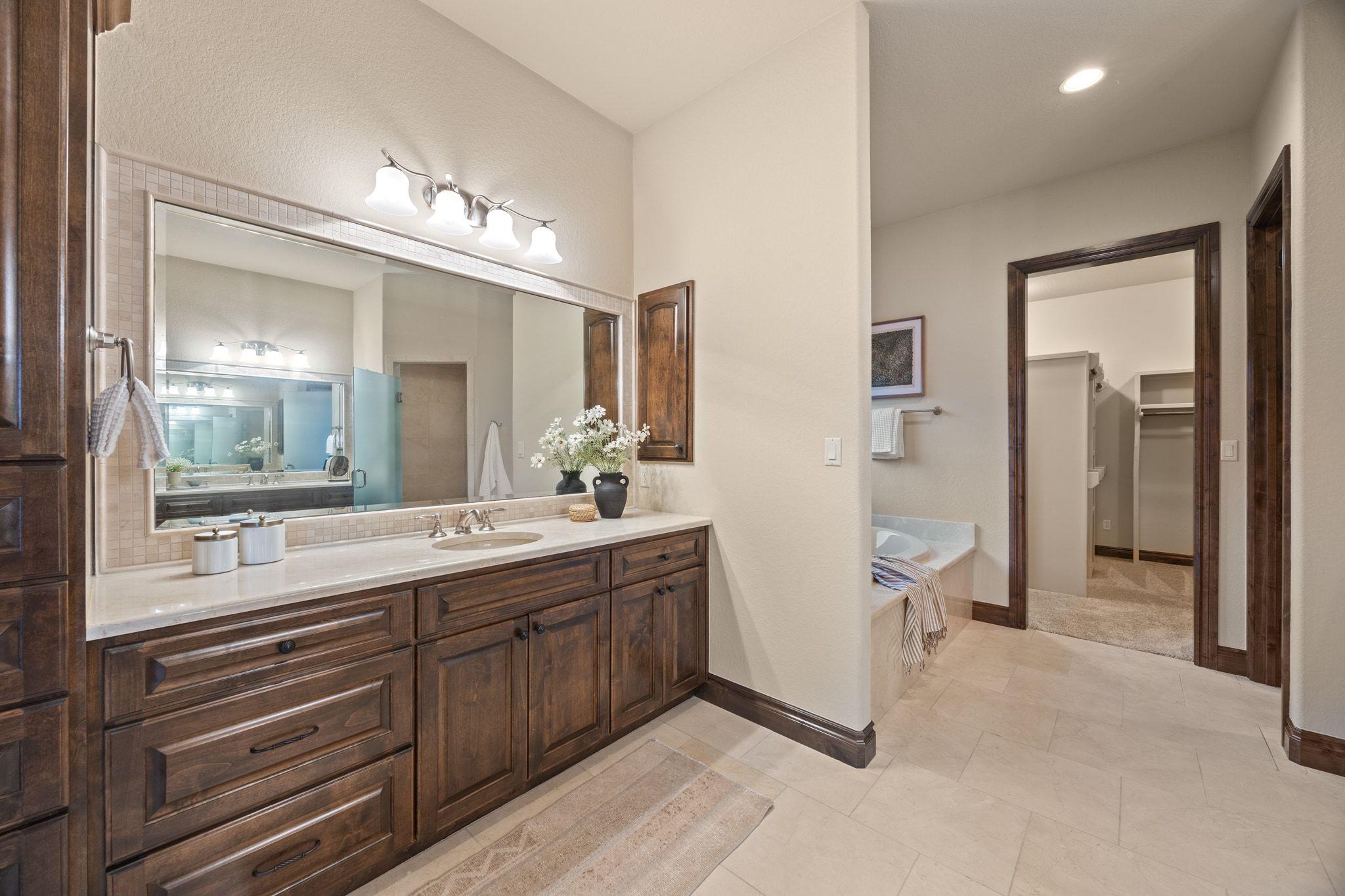 3809 Verano Drive Austin TX 78735