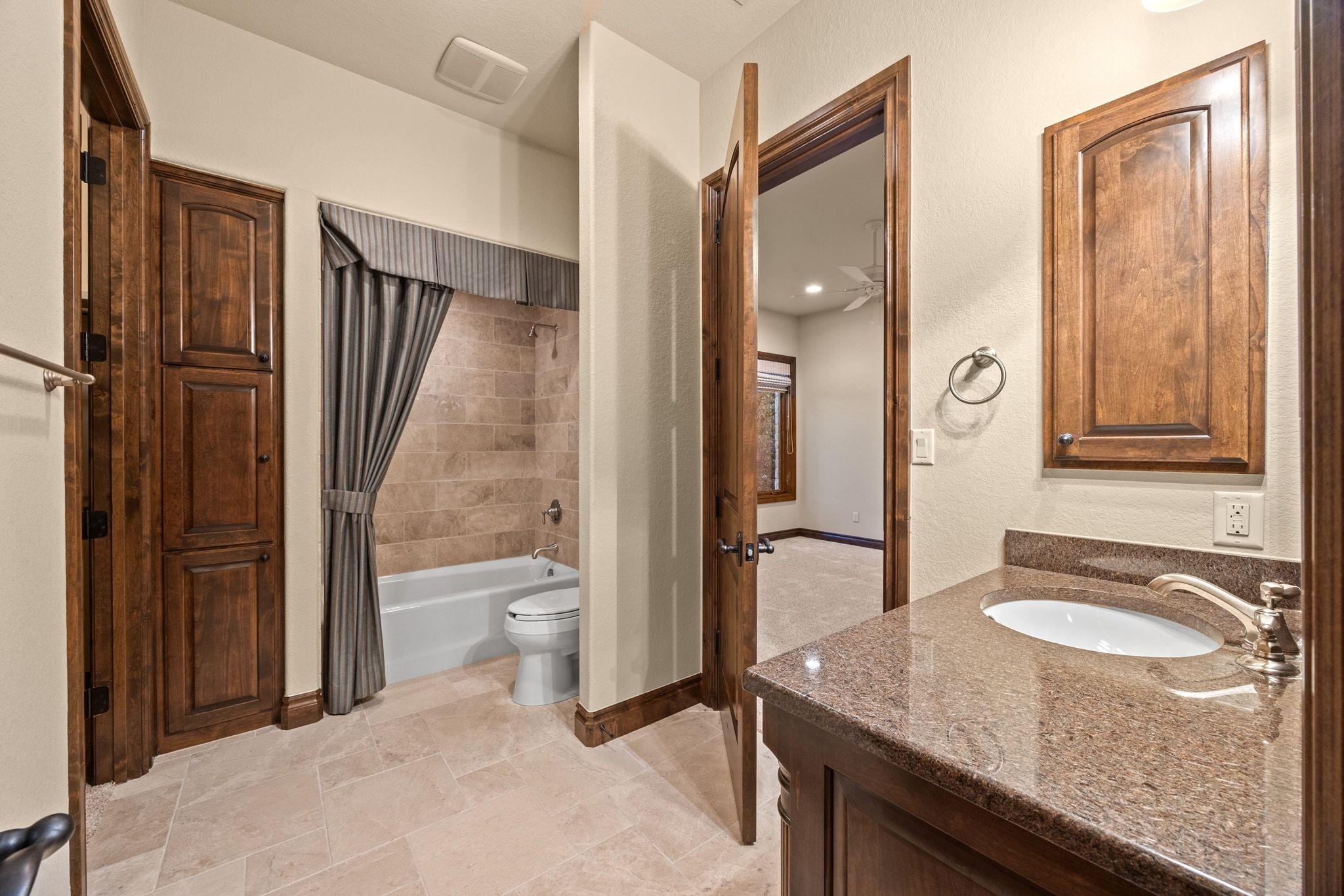 3809 Verano Drive Austin TX 78735