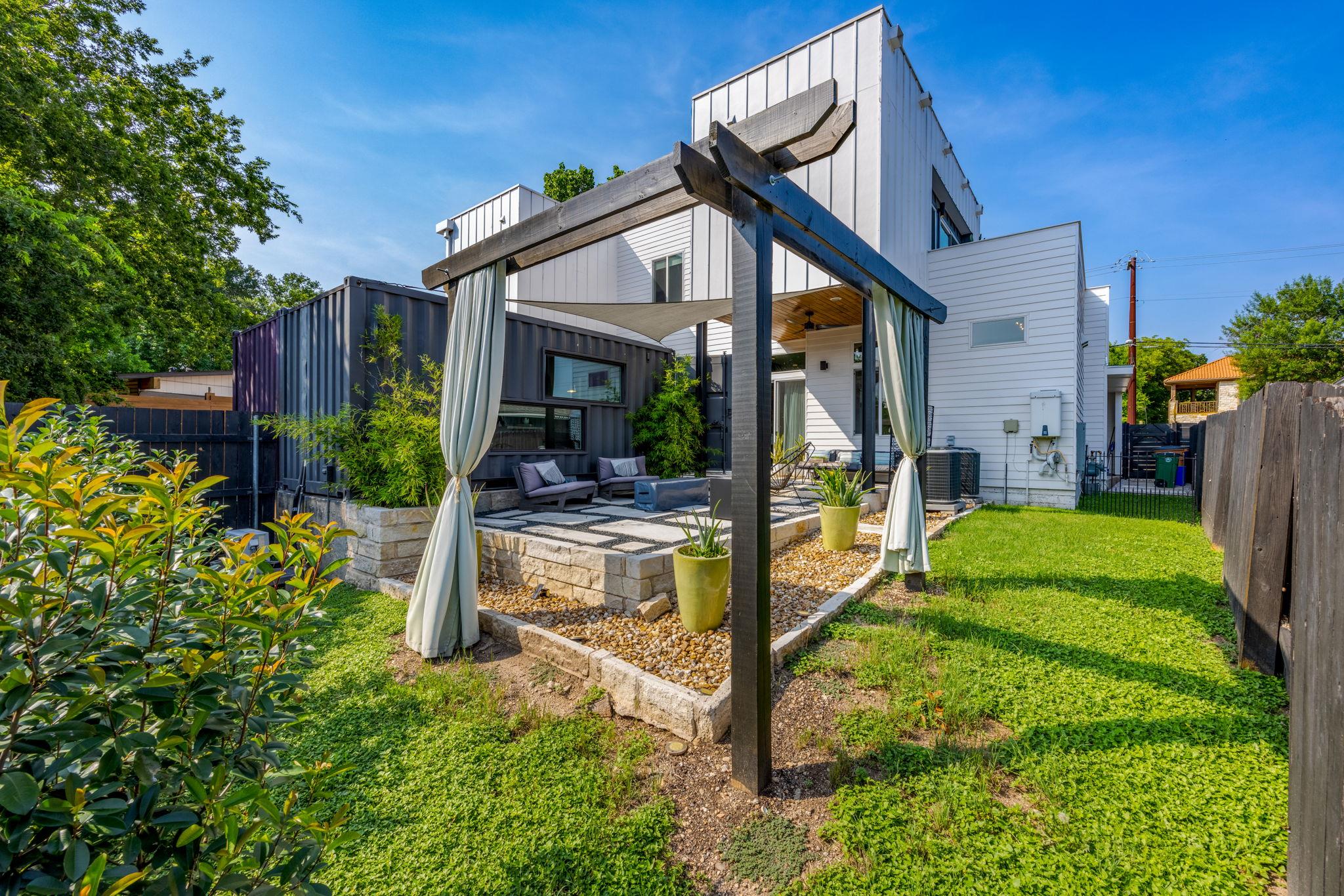 2203 E 51st Street Austin TX 78723