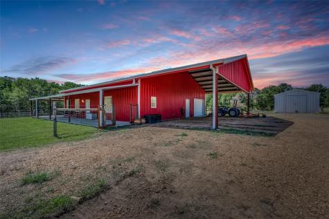 1745 County Road 103 Paige TX 78659