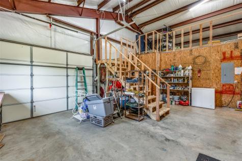 1745 County Road 103 Paige TX 78659