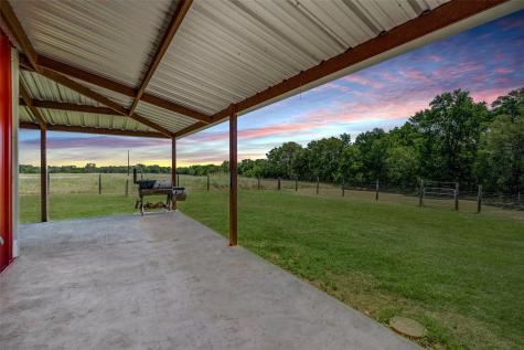 1745 County Road 103 Paige TX 78659