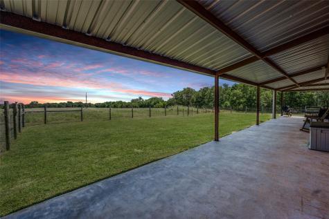 1745 County Road 103 Paige TX 78659