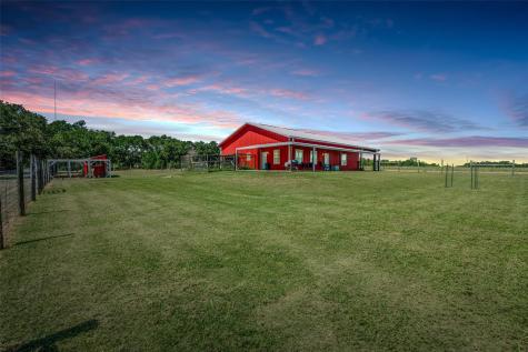 1745 County Road 103 Paige TX 78659