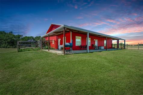 1745 County Road 103 Paige TX 78659