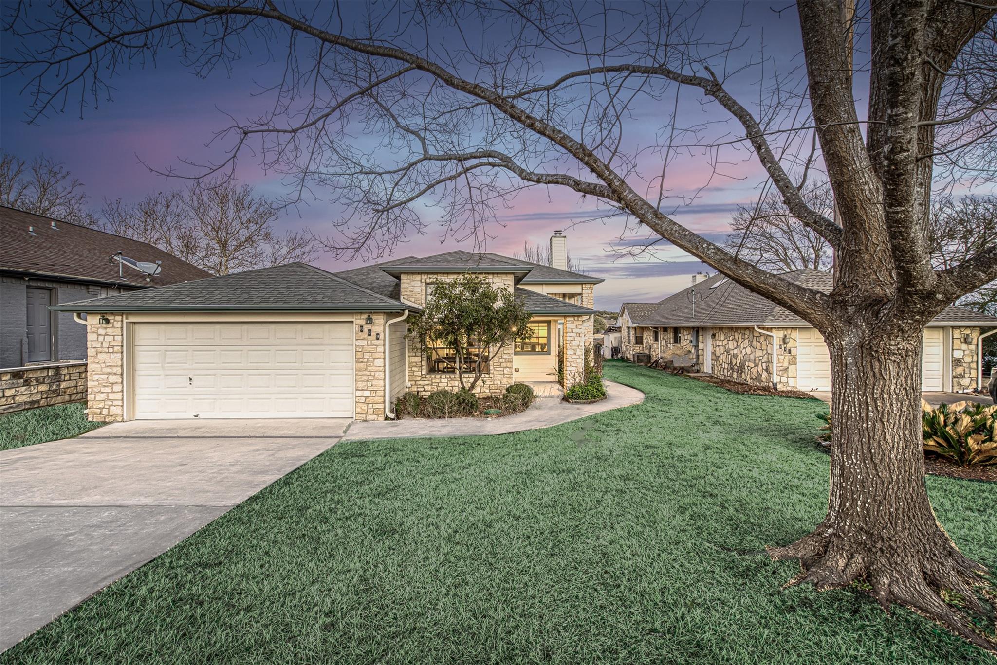 609 E Briarway Drive Granite Shoals TX 78654