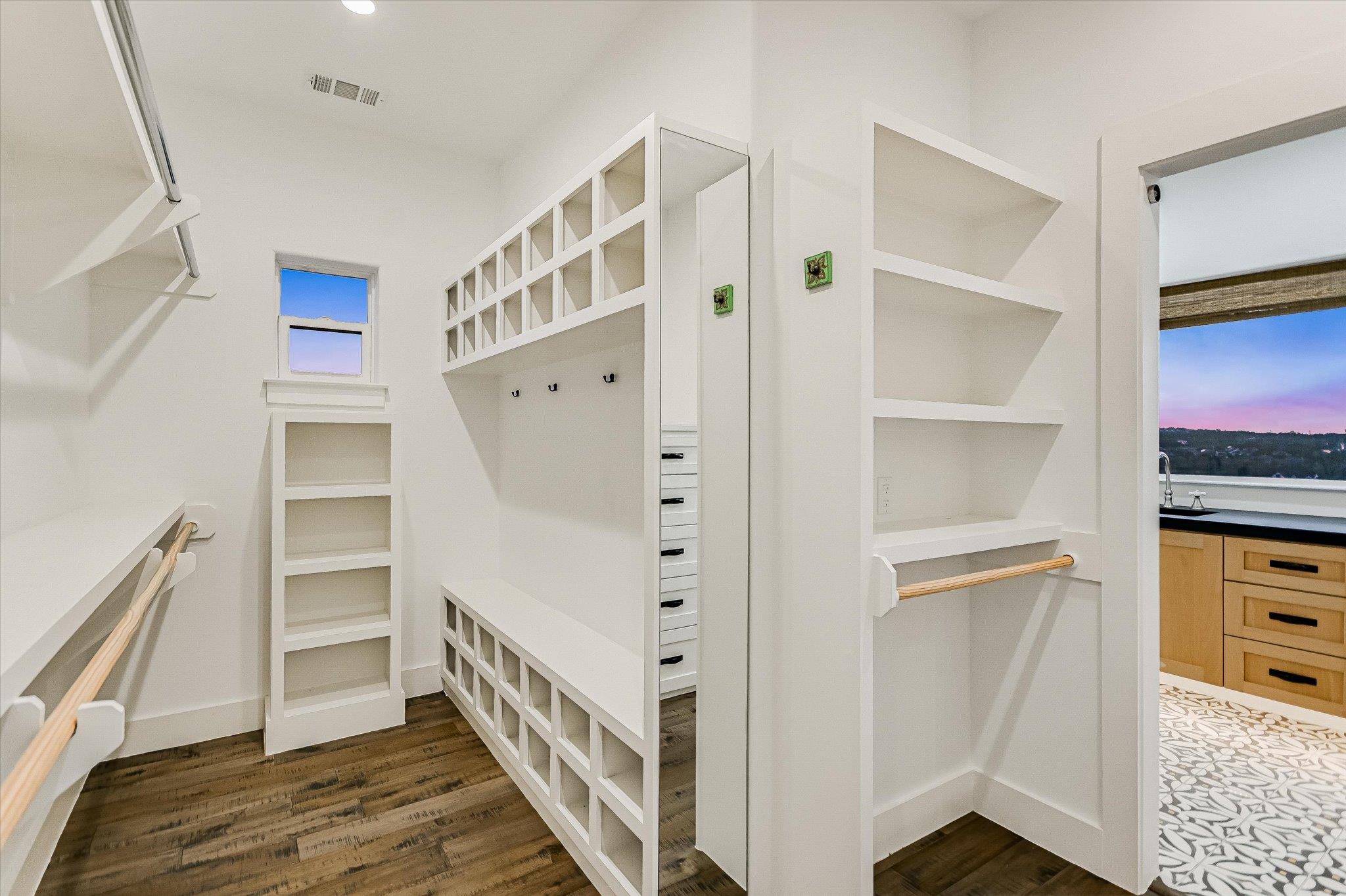 211 Ronay Drive Spicewood TX 78669