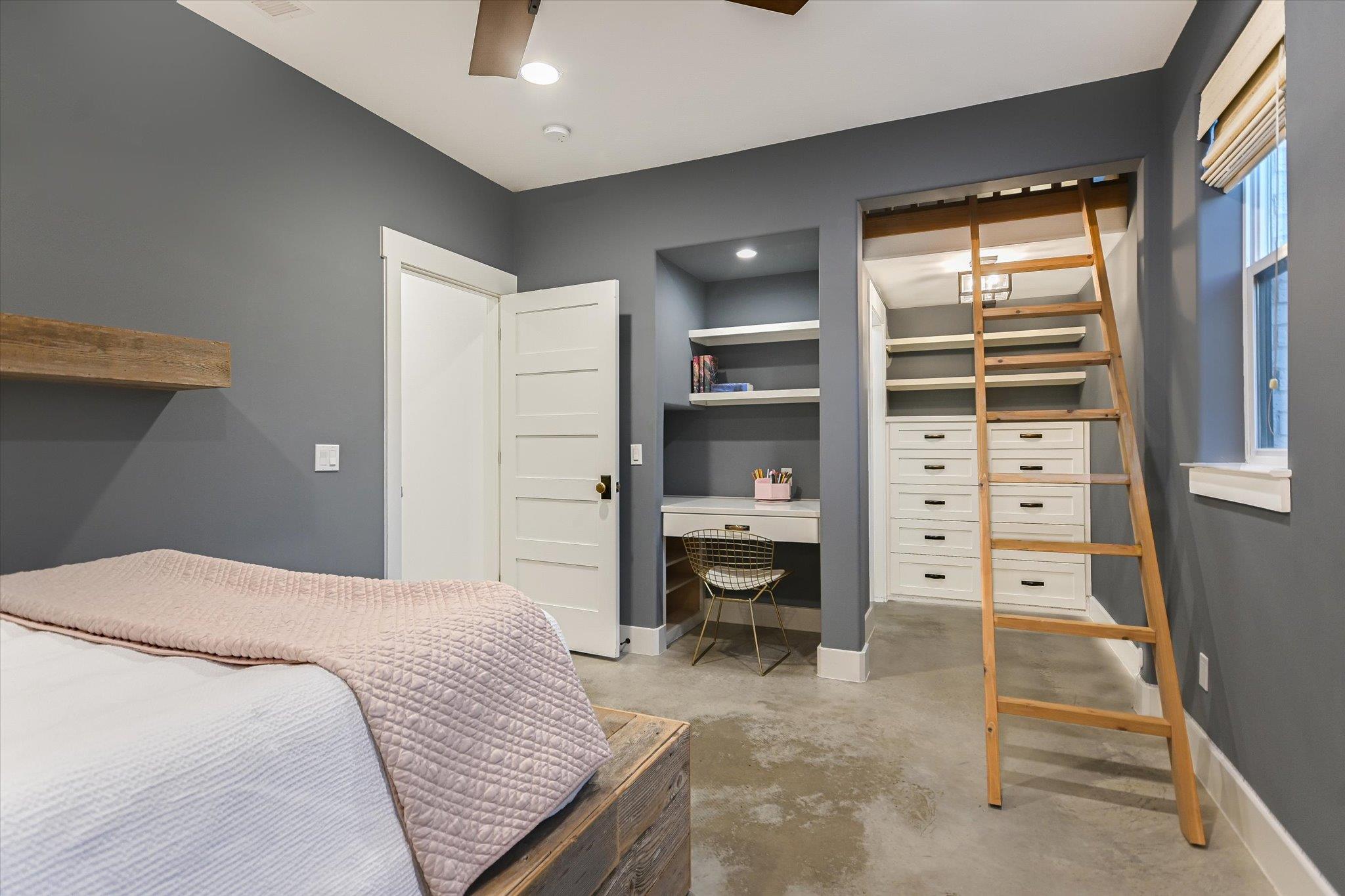 211 Ronay Drive Spicewood TX 78669