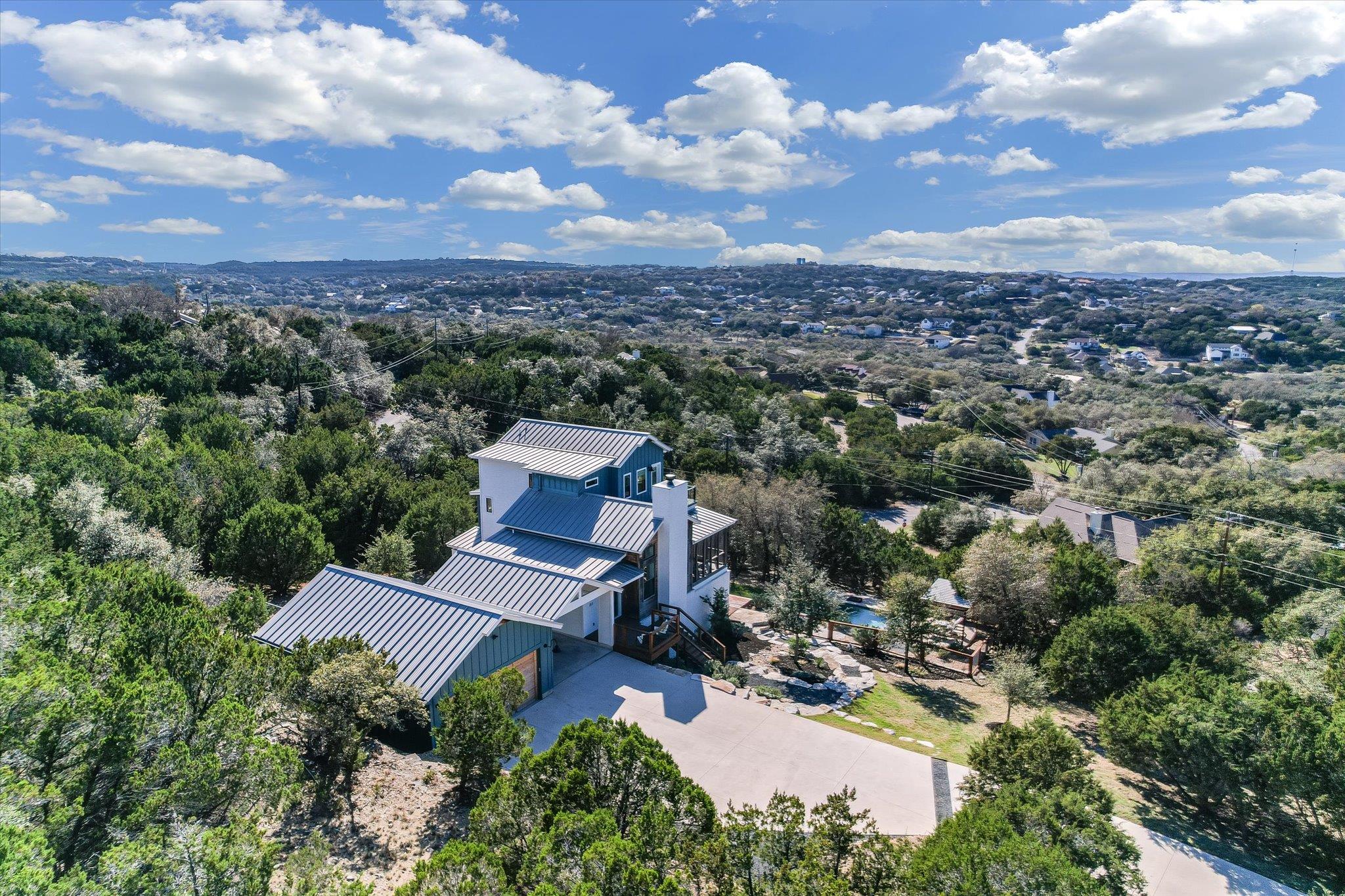211 Ronay Drive Spicewood TX 78669