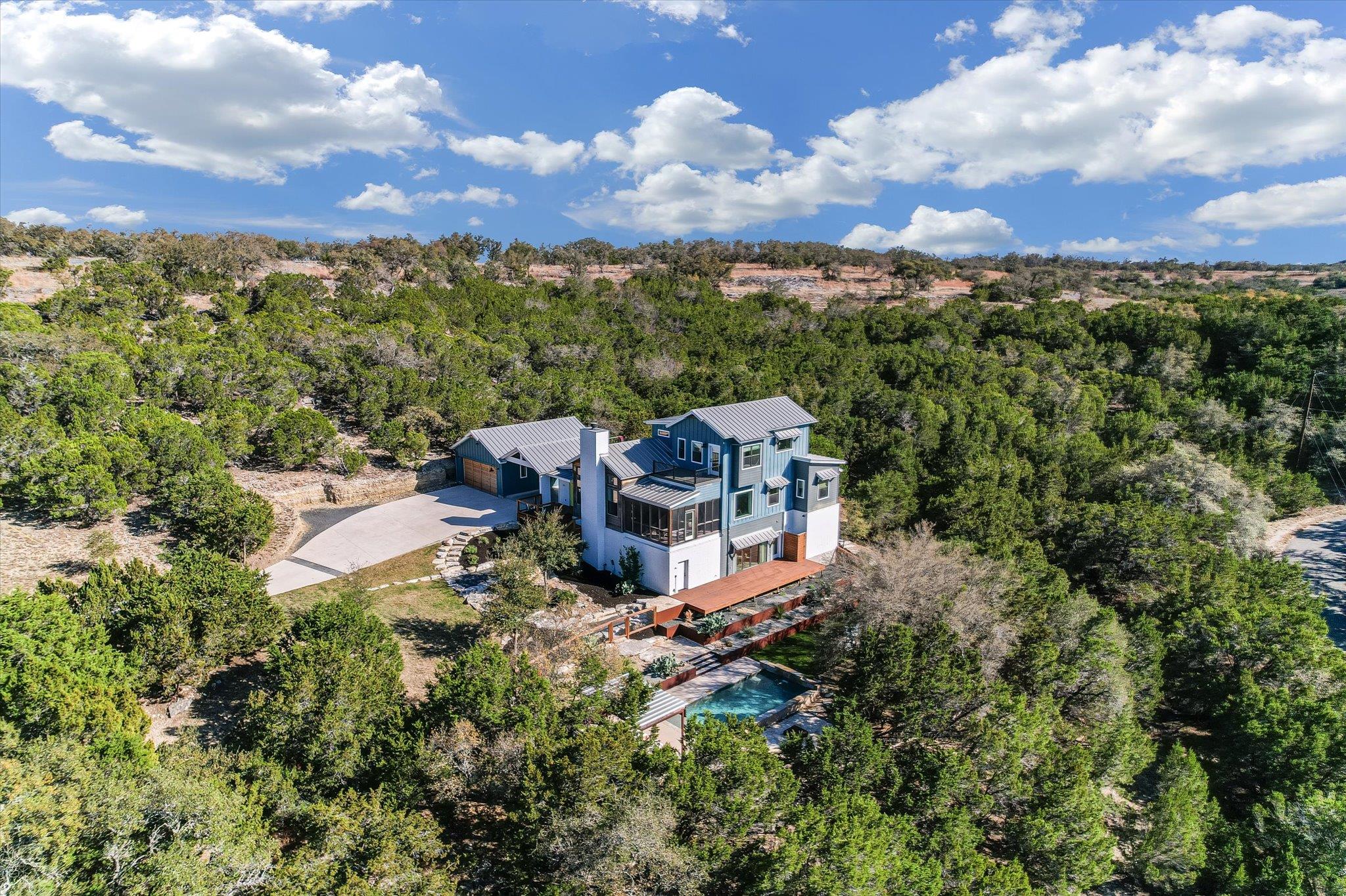 211 Ronay Drive Spicewood TX 78669