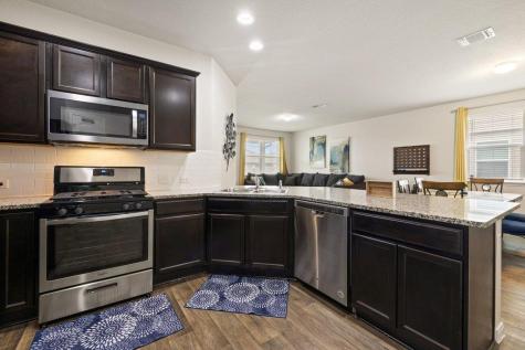204 Rochester Lane Hutto TX 78634