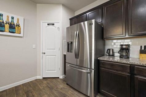 204 Rochester Lane Hutto TX 78634