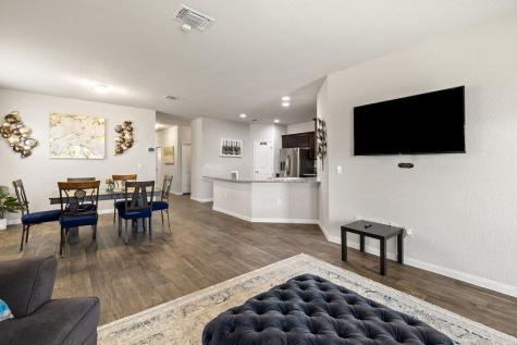204 Rochester Lane Hutto TX 78634