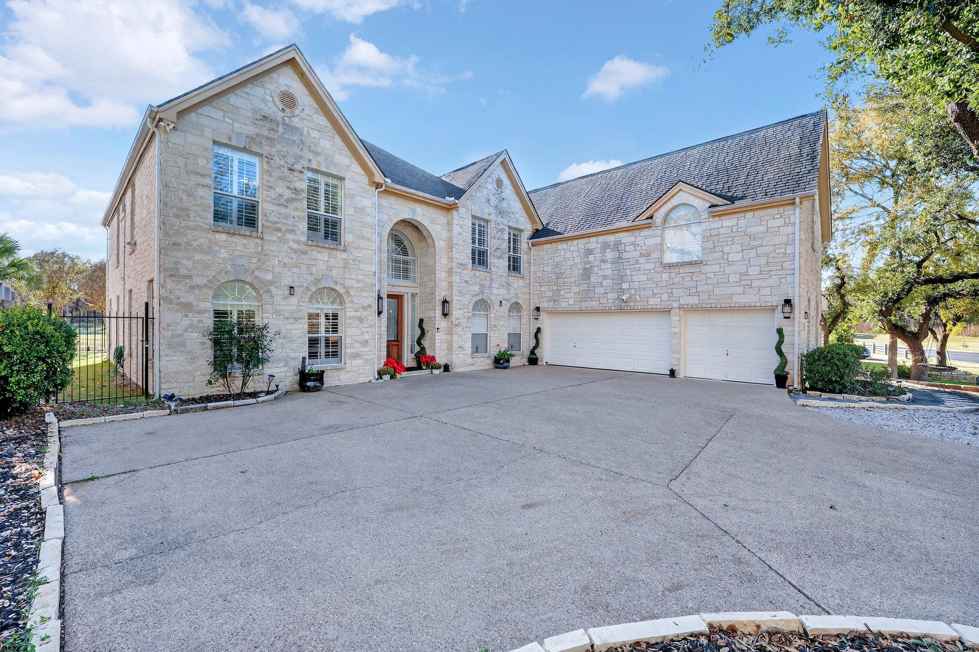 2123 Hilton Head Drive Round Rock TX 78664