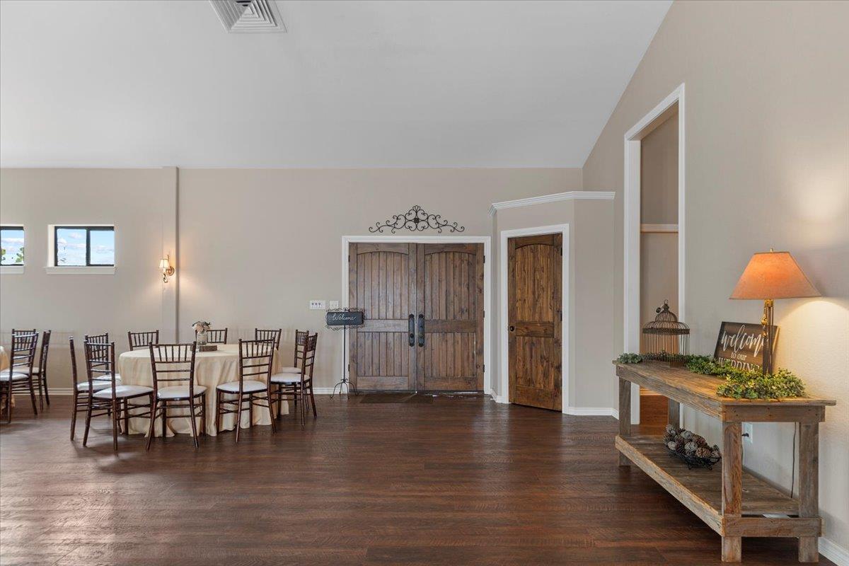 178 Pine Tree Loop Bastrop TX 78602