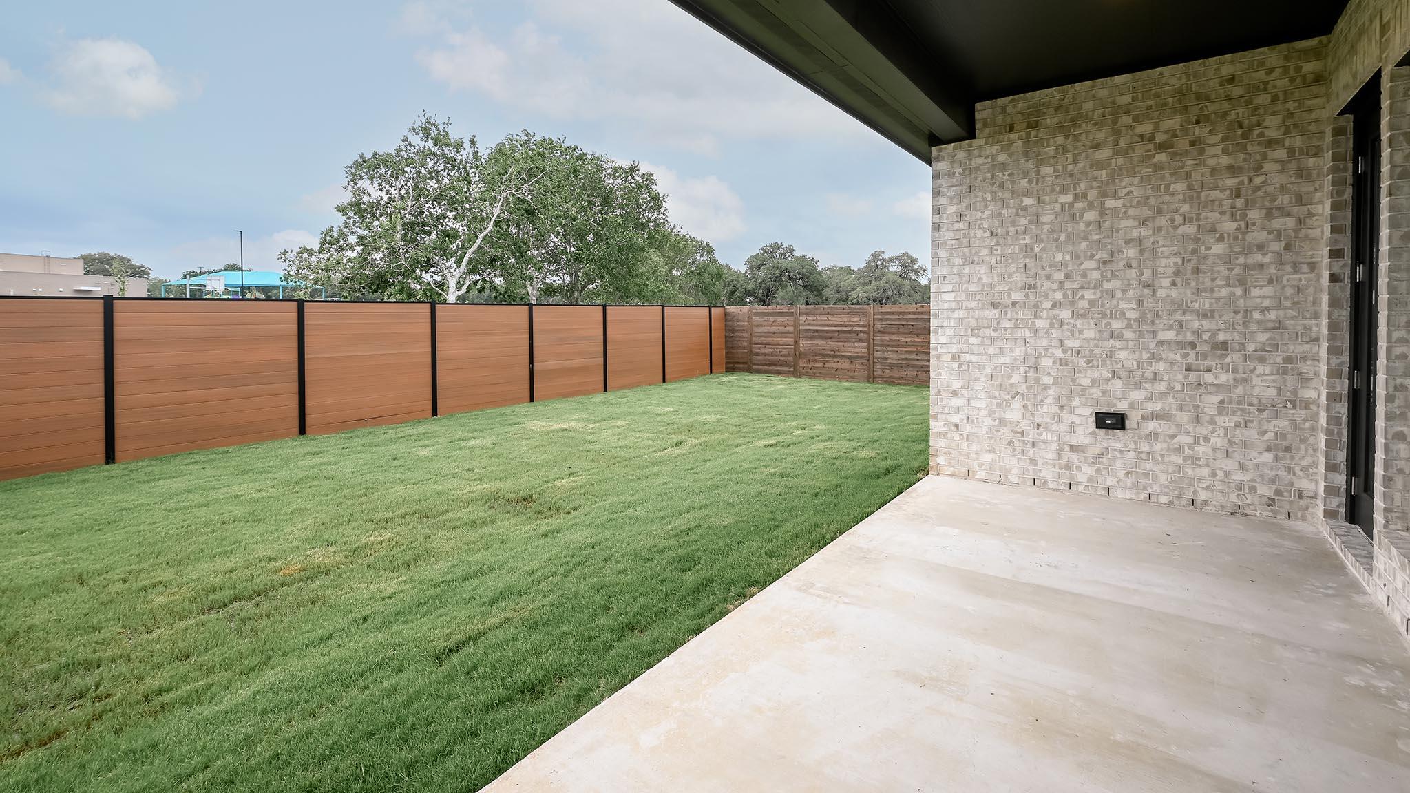 315 Foxfire Cove Lockhart TX 78644