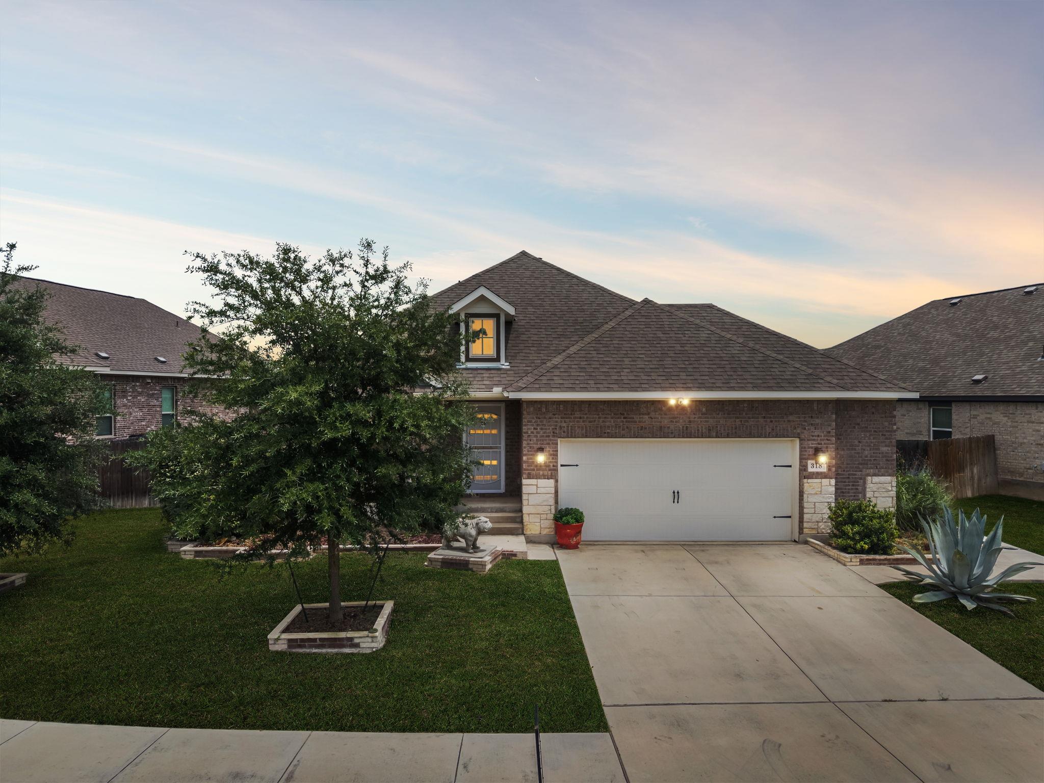 318 Blue Oak Boulevard San Marcos TX 78666