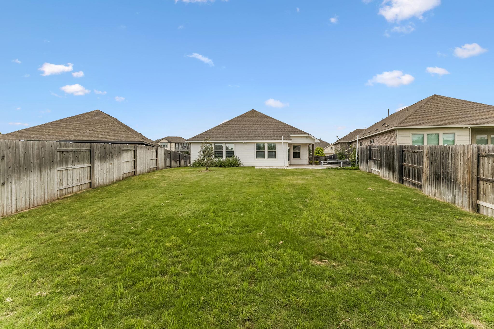 318 Blue Oak Boulevard San Marcos TX 78666