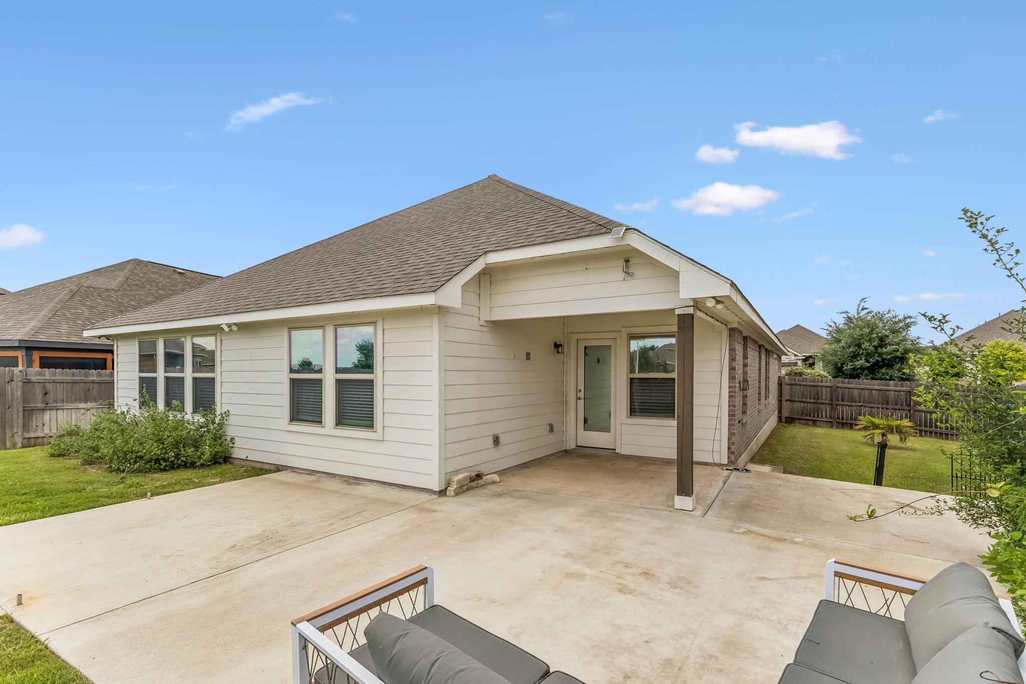 318 Blue Oak Boulevard San Marcos TX 78666