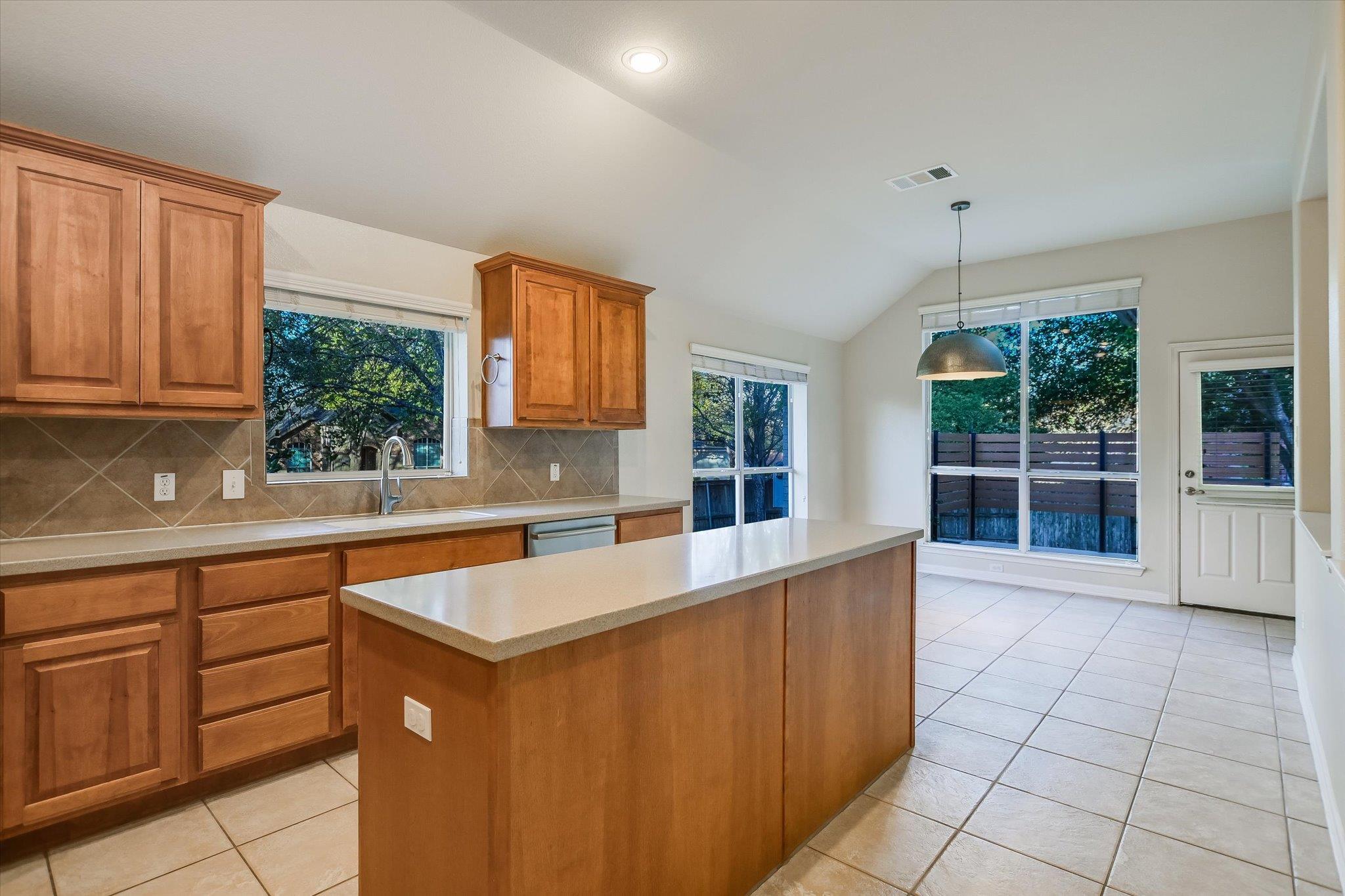 2300 Village View Loop Pflugerville TX 78660