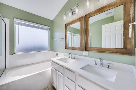 3409 Sandy Koufax Lane Round Rock TX 78665