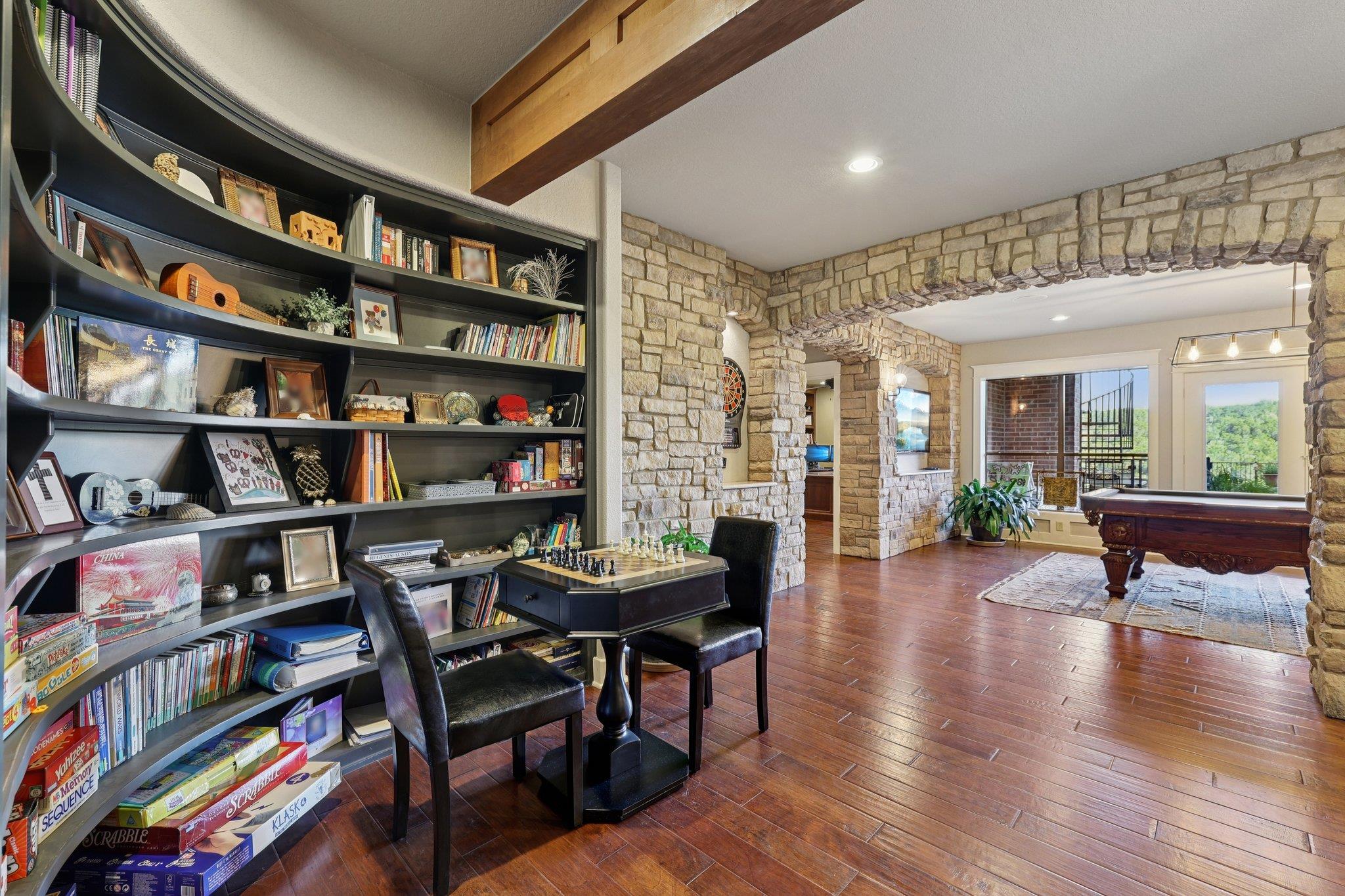111 Vailco Lane Austin TX 78738