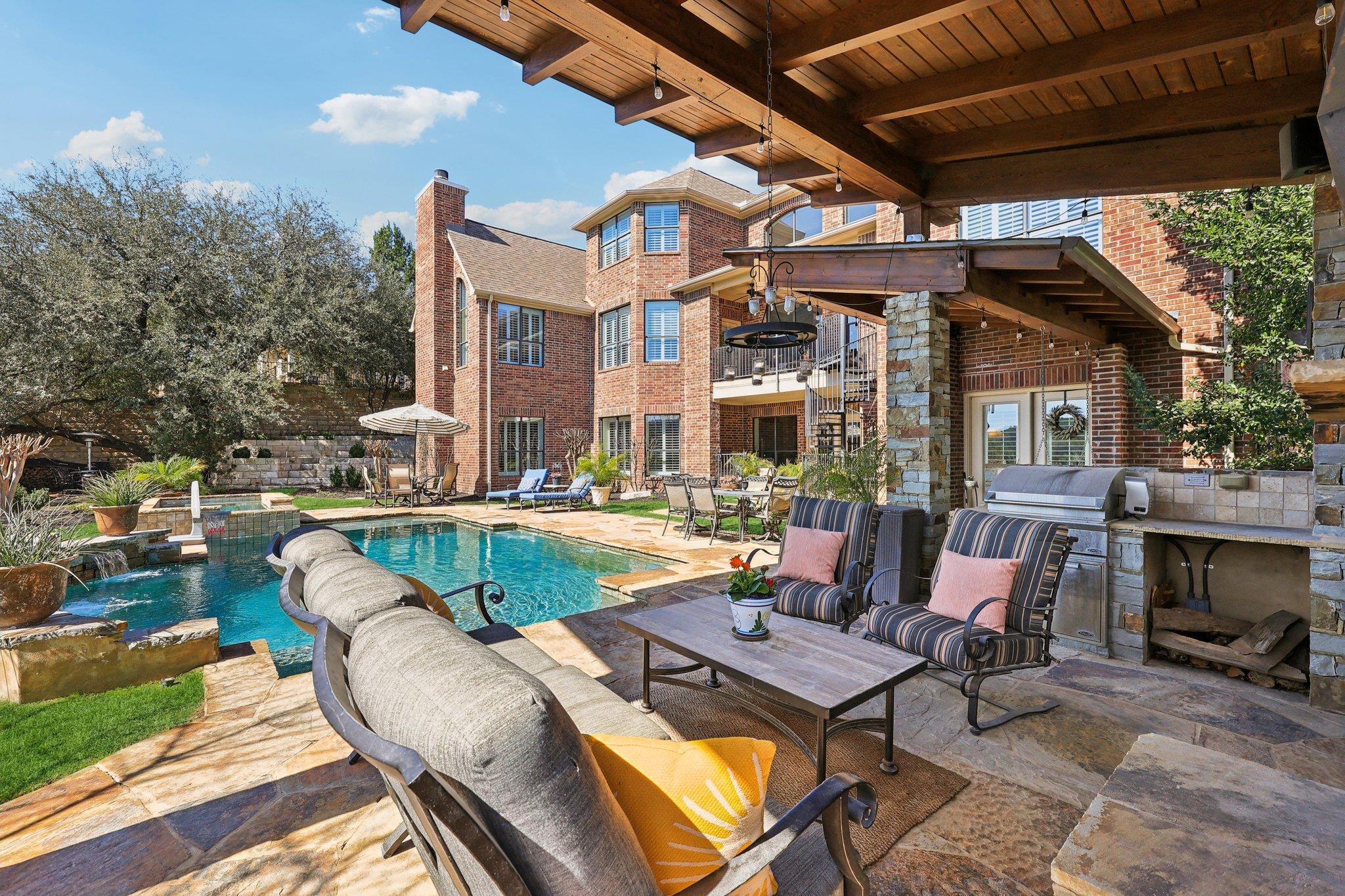 111 Vailco Lane Austin TX 78738